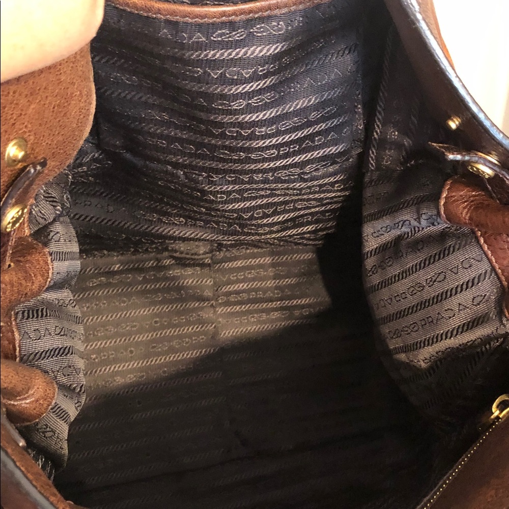 So Beautiful And Stylish!!Prada Brown Leather Satchel with Gold Hardware - Picture 4 of 14